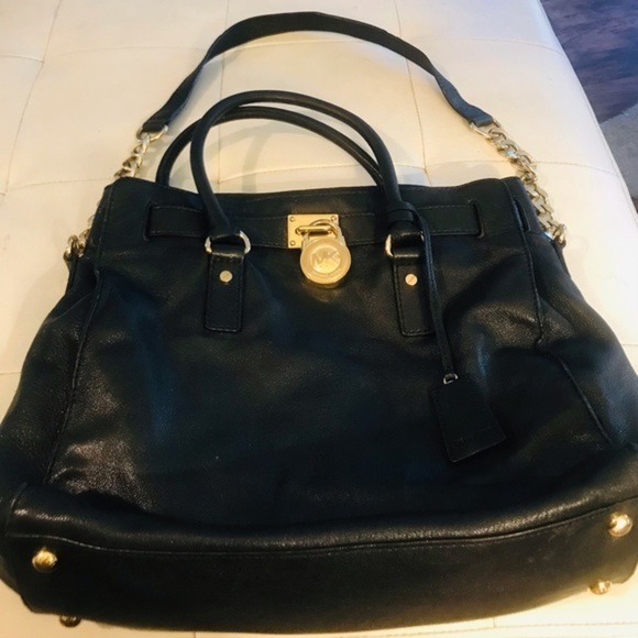 Michael Kors Hamilton Lock & Key Bag - Picture 2 of 15